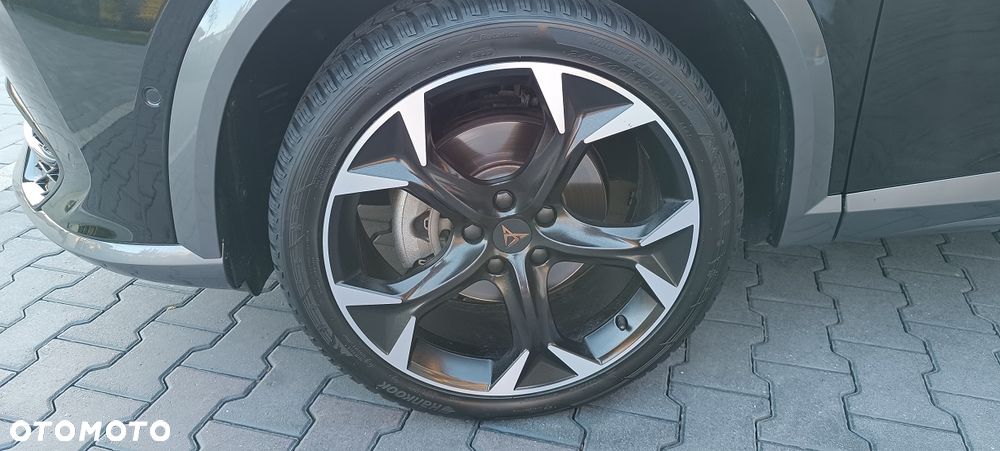 Cupra Formentor 1.5 TSI DSG - 38