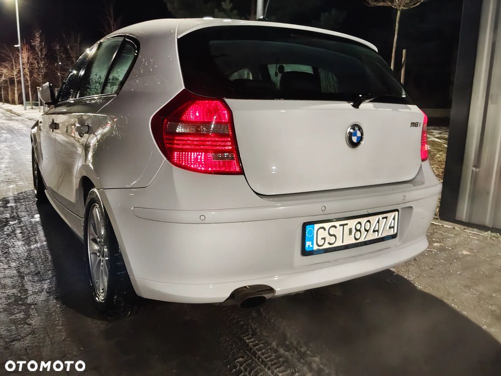 BMW Seria 1 - 10