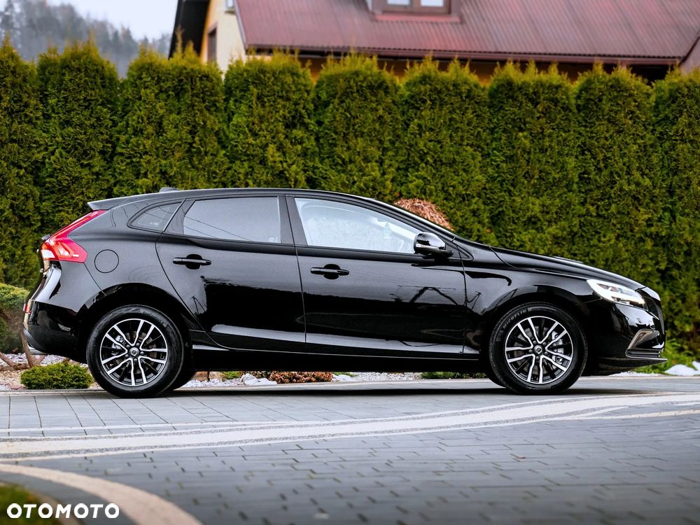 Volvo V40 D2 Geartronic - 4