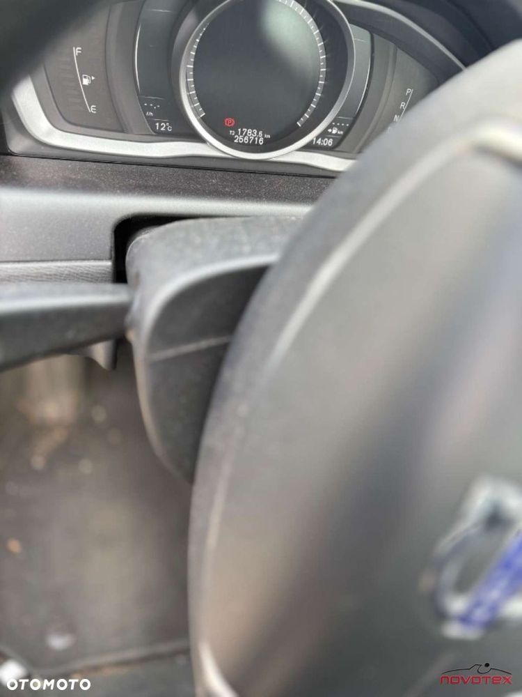 Volvo XC 60 D3 Geartronic Momentum - 7