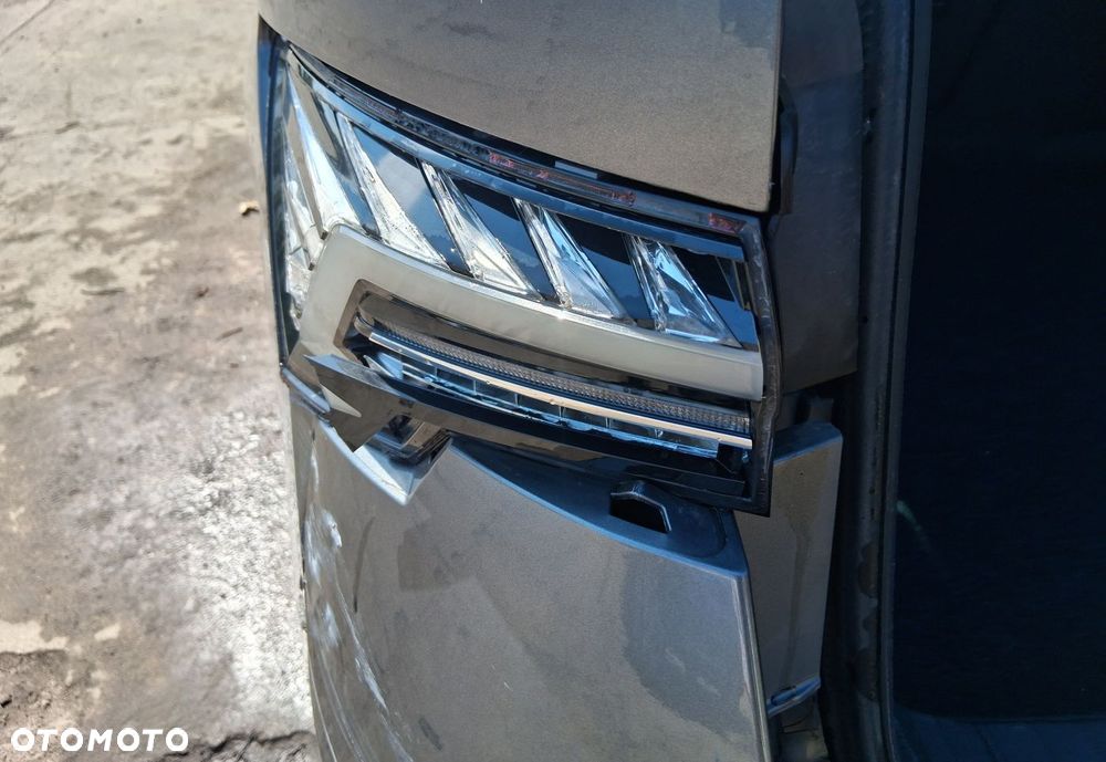 Skoda Octavia 2.0 TDI Ambition DSG - 28