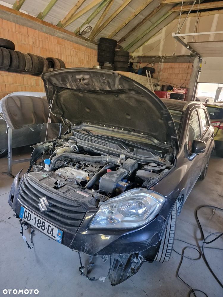 Suzuki SX4 - 7