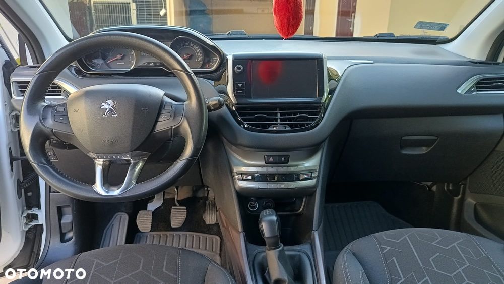 Peugeot 2008 2014 photo 5