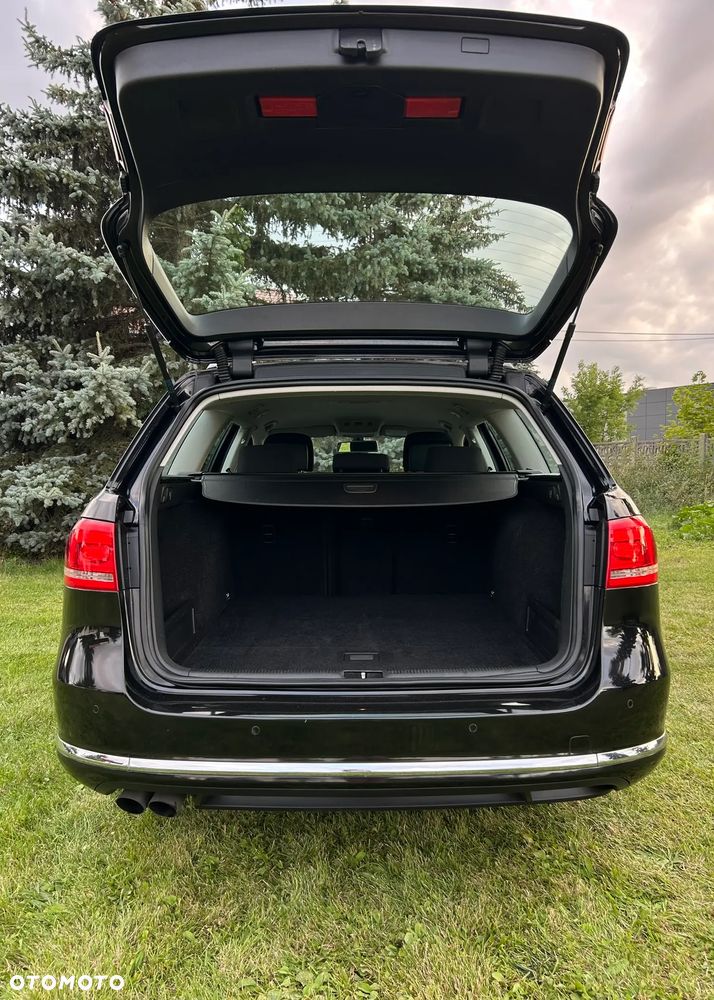 Volkswagen Passat - 8
