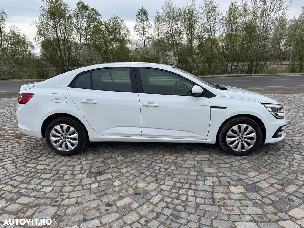 Renault Megane TCe 114 GPF Life - 12