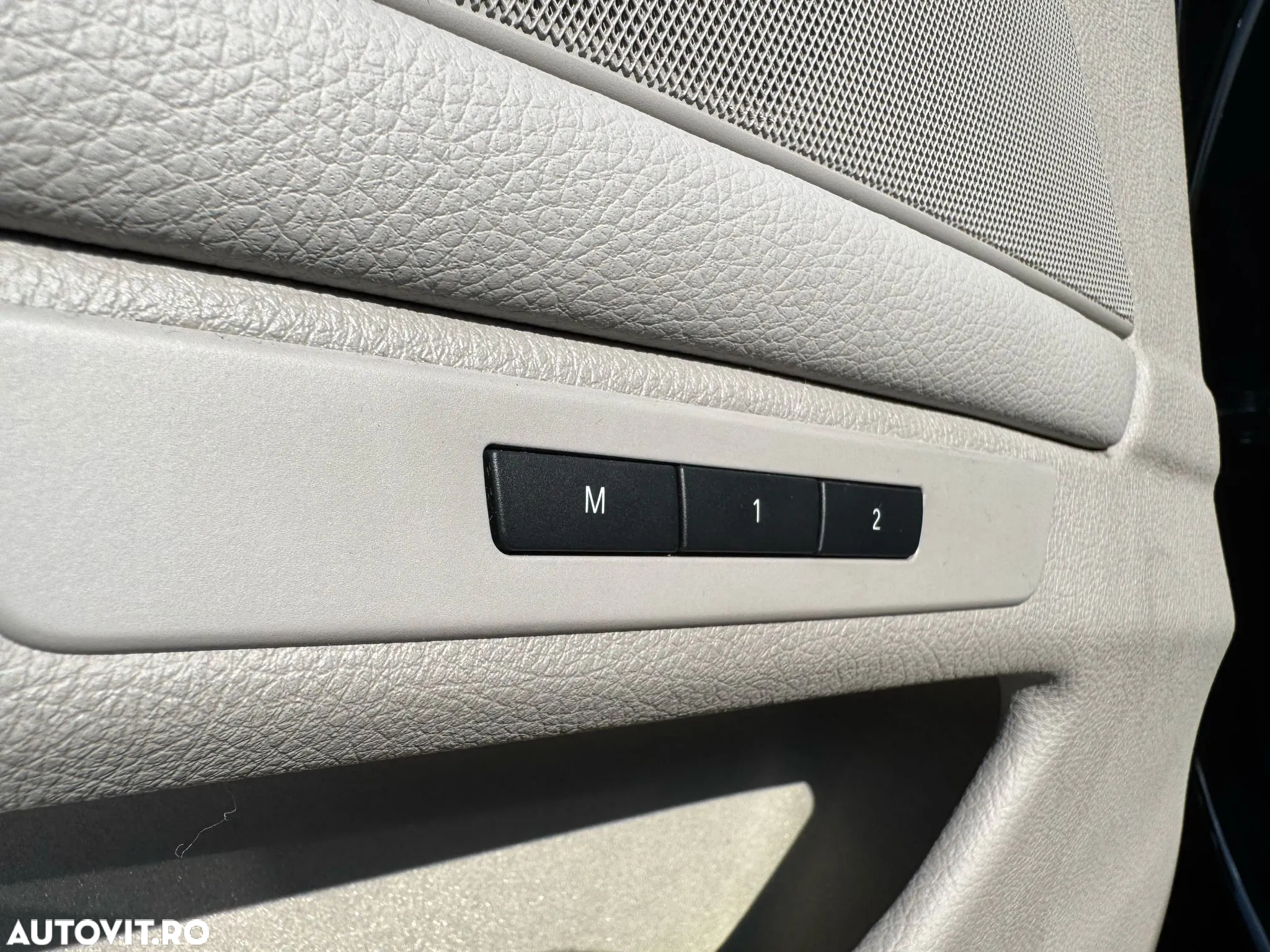 BMW Seria 5 525d Touring Aut. - 16