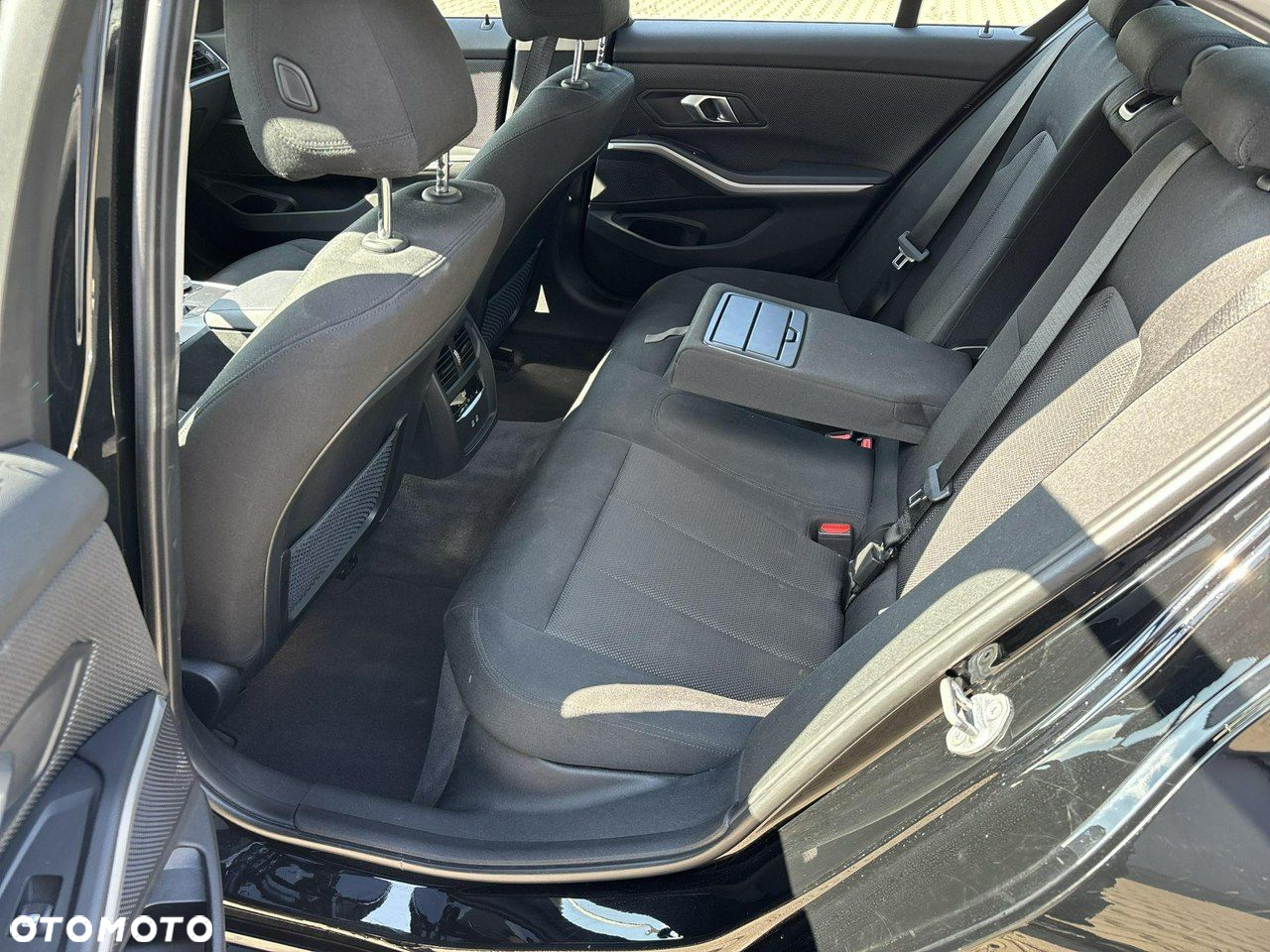 BMW Seria 3 318i Advantage - 12