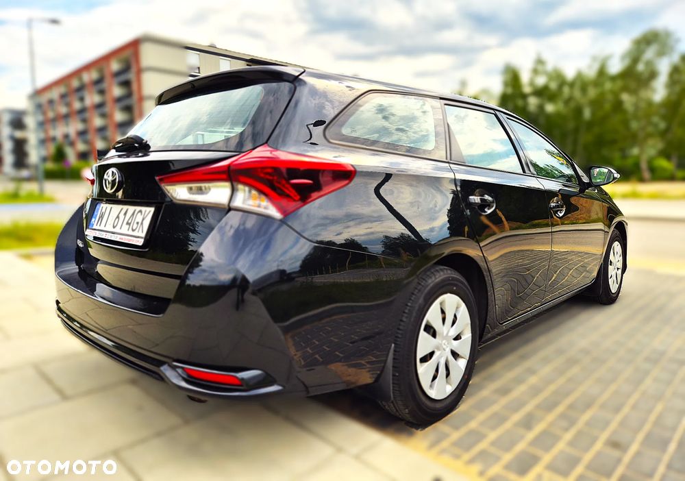 Toyota Auris 1.6 Active - 6