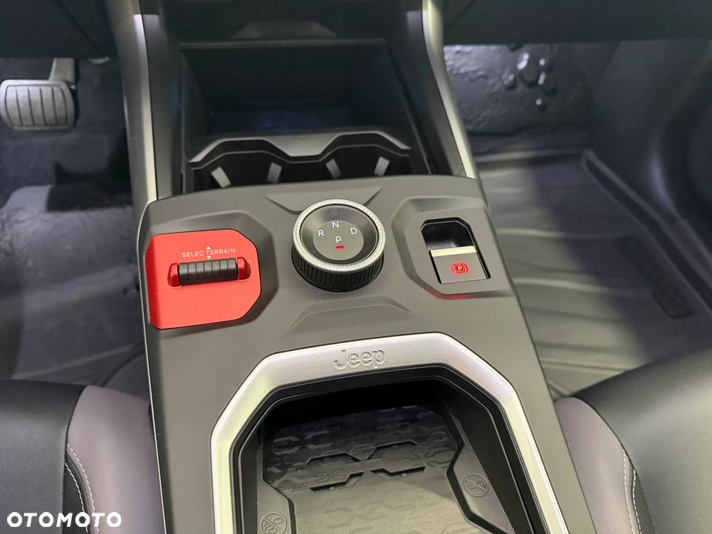 Jeep Compass - 11