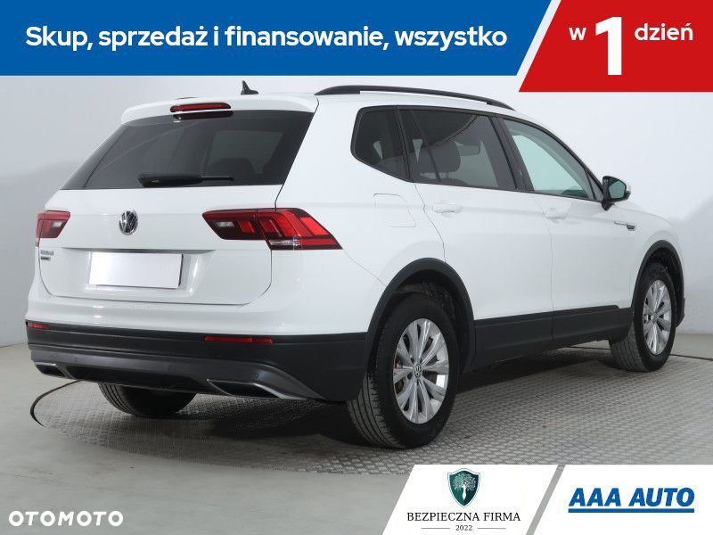Volkswagen Tiguan Allspace - 6