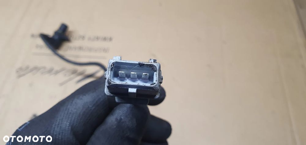 Czujnik położenia wału VW Passat B5 1.8 050906433 - 5
