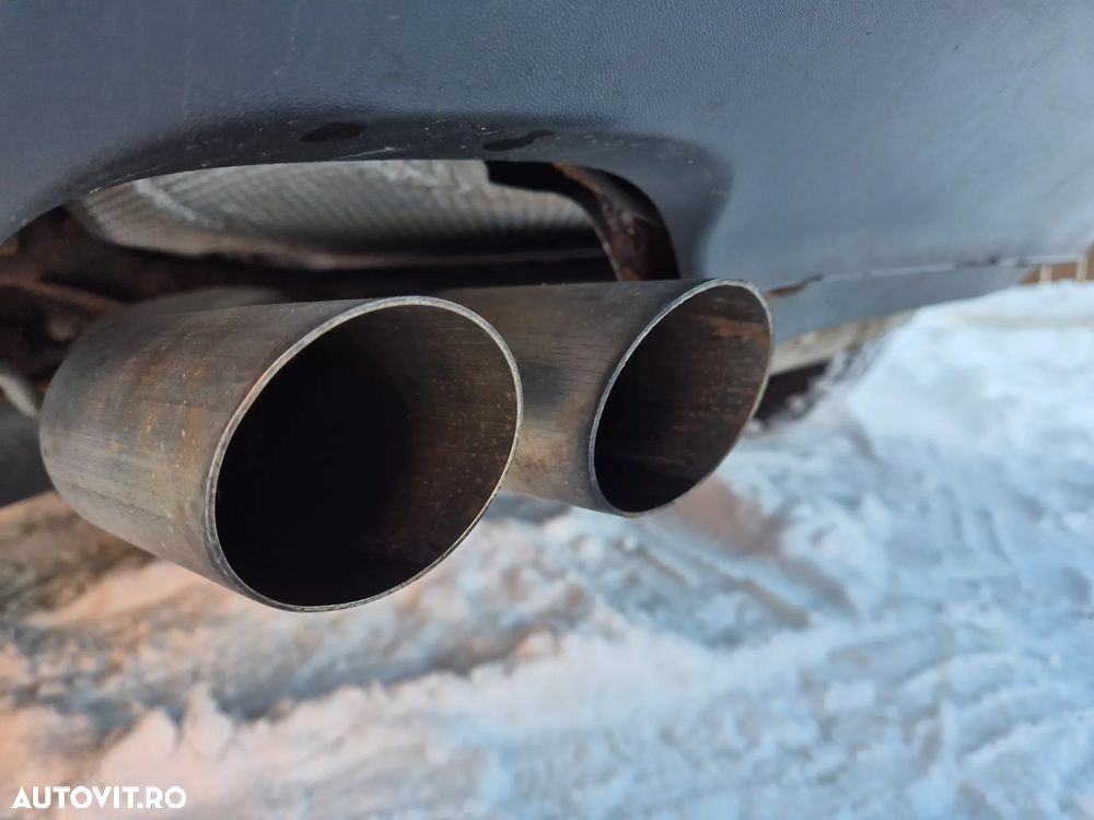 Volkswagen Golf - 17