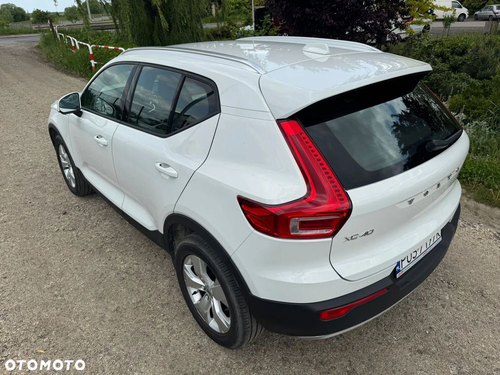 Volvo XC 40 - 33
