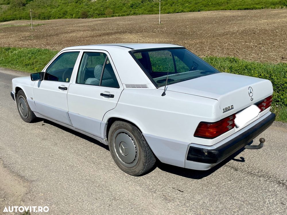 Mercedes-Benz 190 - 3