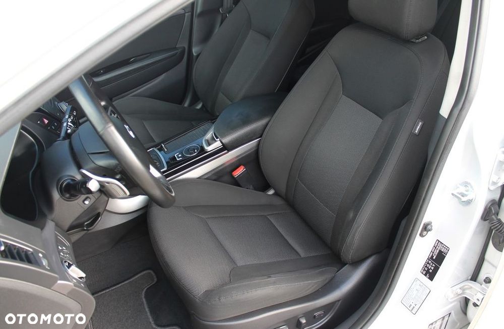 Hyundai i40 1.7 CRDi Premium - 4