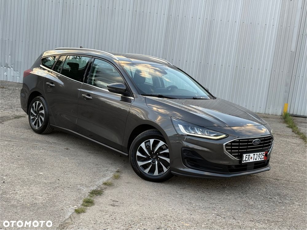 Ford Focus 1.5 EcoBlue Start-Stopp-System TITANIUM - 2