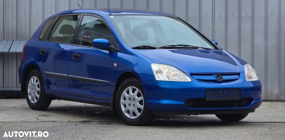 Honda Civic 1.4i LS - 2