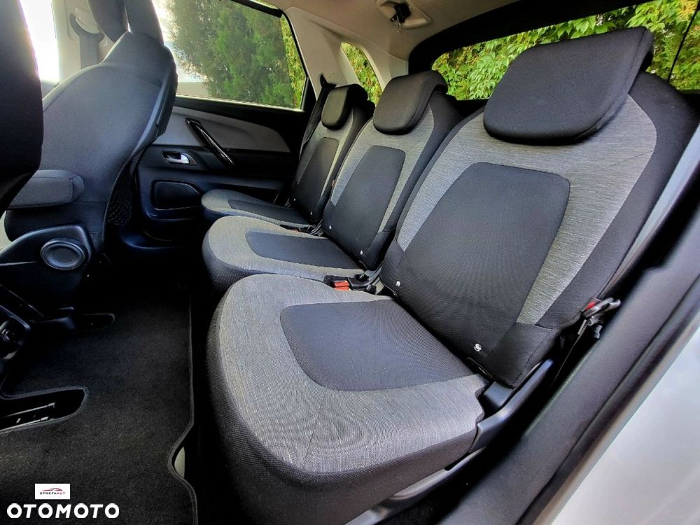Citroën C4 Picasso - 6