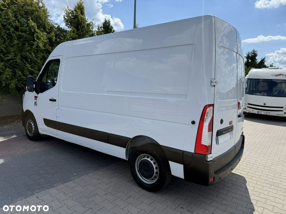 Renault Master - 1