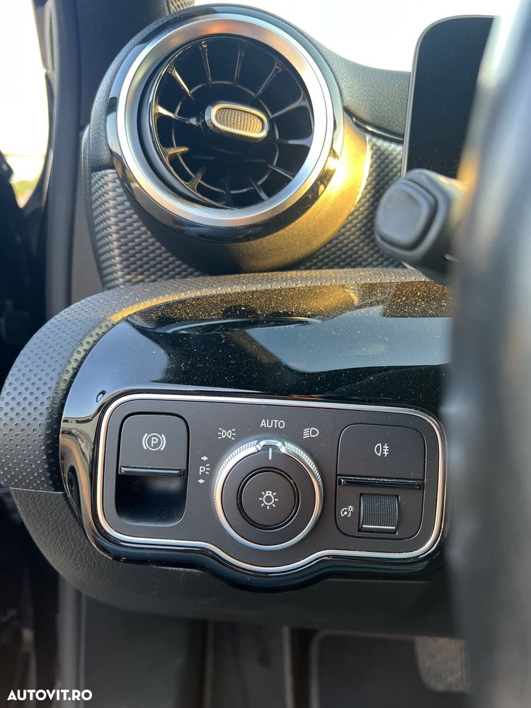 Mercedes-Benz A 180 d 7G-DCT Progressive - 18