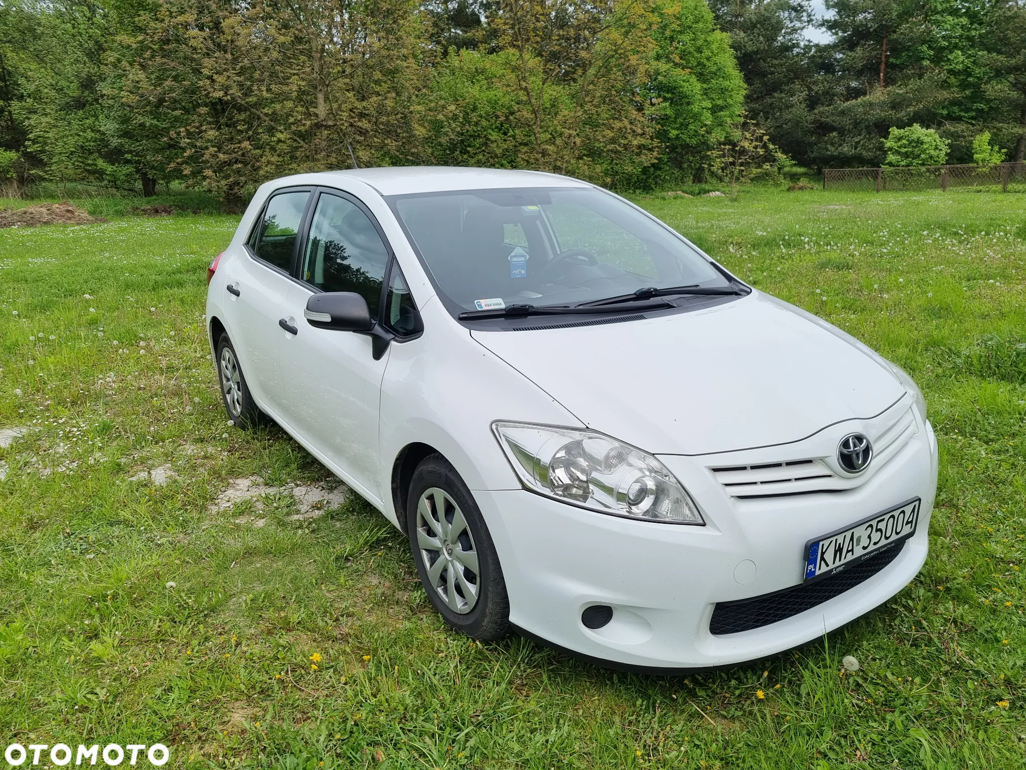 Toyota Auris 1.4 D-4D Terra EU5 - 5