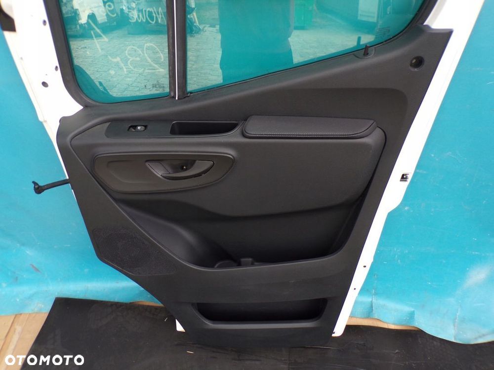 SPRINTER 907 910 drzwi przednie prawe BIAŁE NOWE KOLOR PURE WHITE - 7