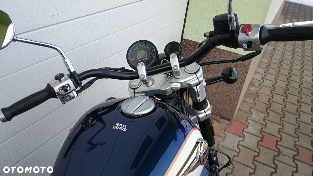 Royal Enfield Super Meteor - 24