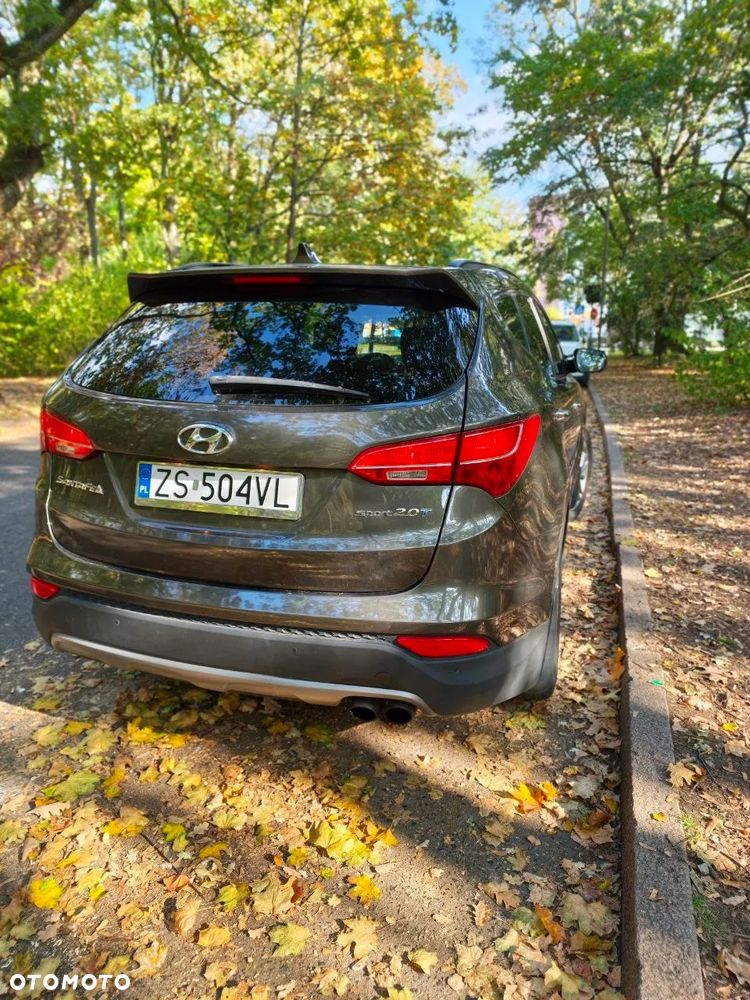 Hyundai Santa Fe 2.0 T Sport Utility 2WD - 7