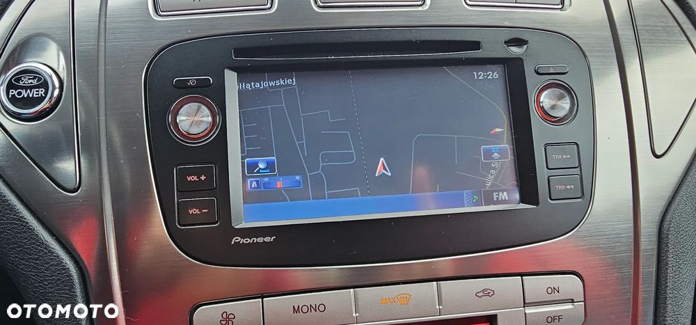 Ford Mondeo 2.0 EcoBoost Trend - 29