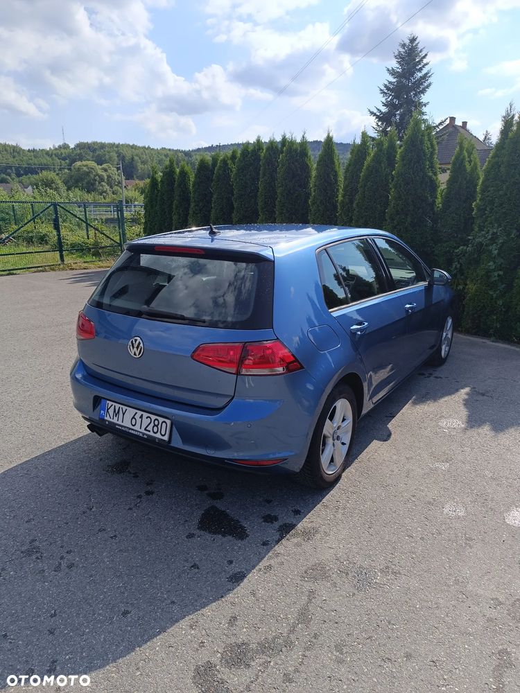 Volkswagen Golf - 11