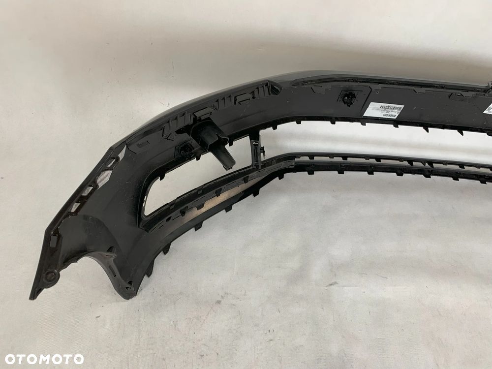 Volkswagen Touran 15r SPR PDC Zderzak przod przedni 2015 - 4