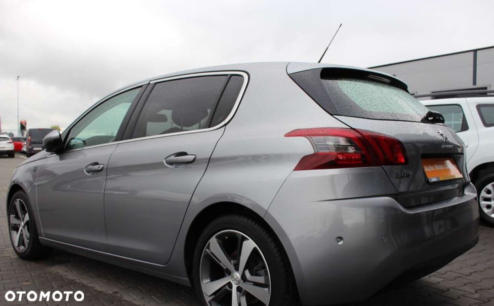 Peugeot 308 - 6
