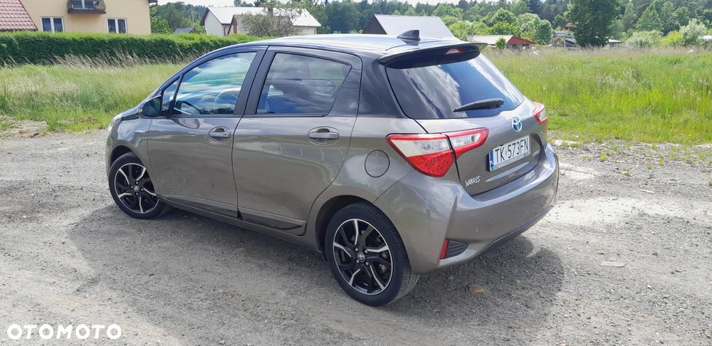 Toyota Yaris - 13