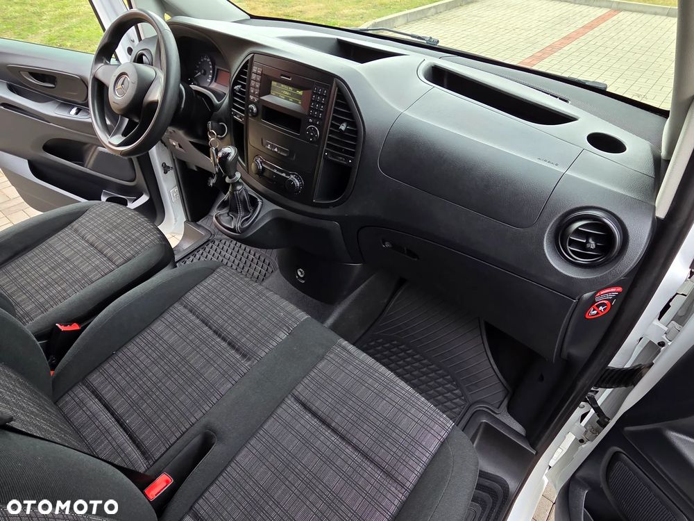 Mercedes-Benz Vito - 20