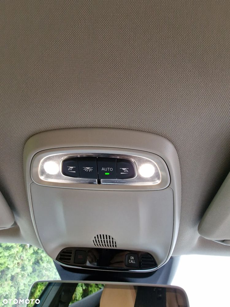 Volvo V40 - 12
