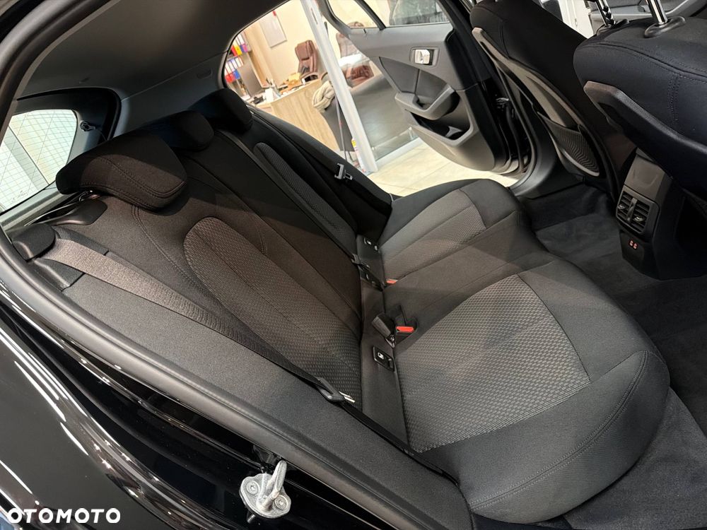 BMW Seria 1 116i Luxury Line - 33