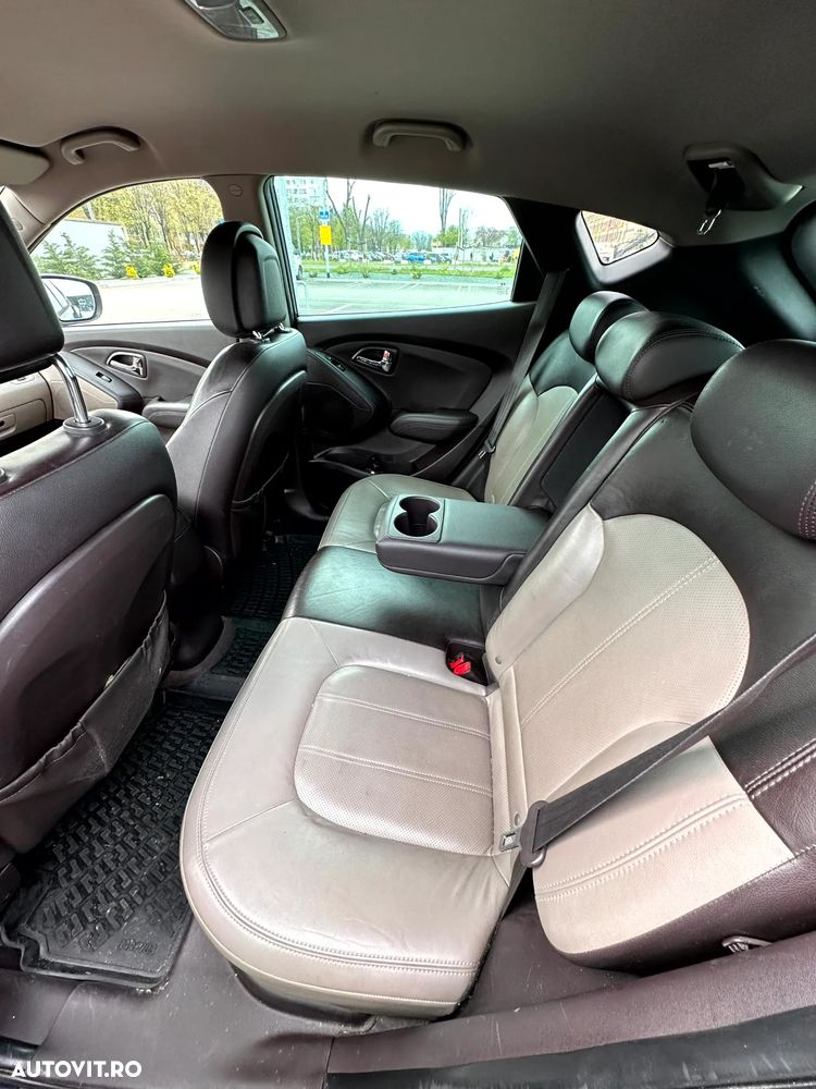 Hyundai ix35 2.0 CRDI High 4WD GLS Aut. Premium - 18