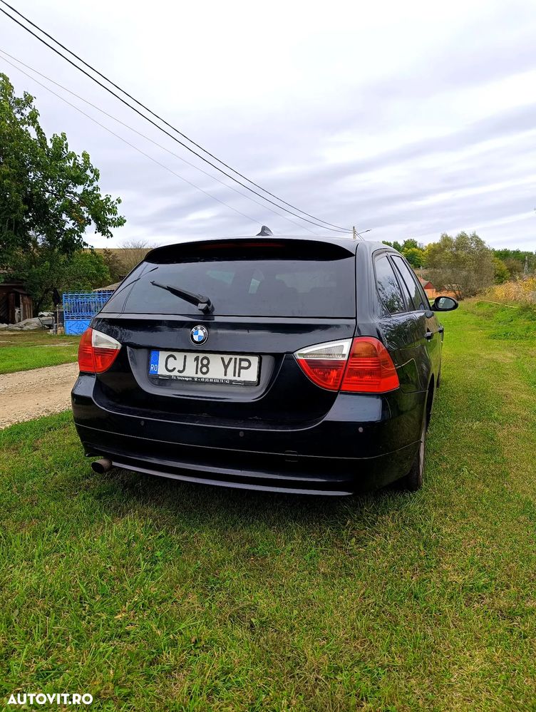 BMW Seria 3 320d DPF Touring Edition Fleet - 9