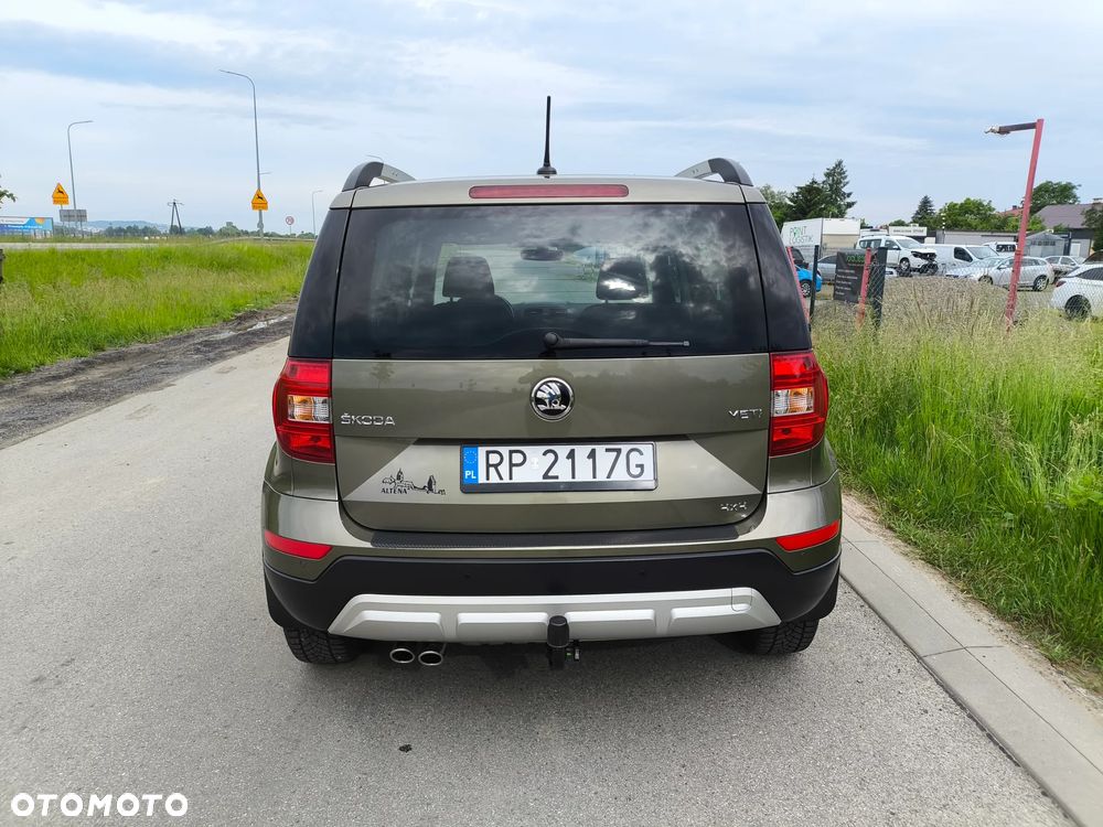 Skoda Yeti Tour Out 2.0 TDI SCR 4x4 DSG - 6