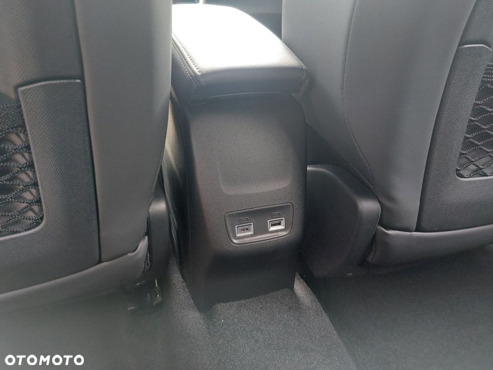 Peugeot 2008 PureTech mHEV GT Exclusive e-DCS6 - 16