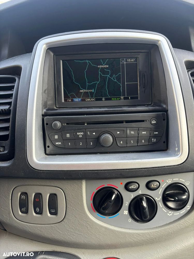 Renault Trafic 2.0 dCi 115 L2H1 - 31