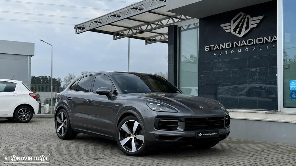 Porsche Cayenne Coupé E-Hybrid - 6