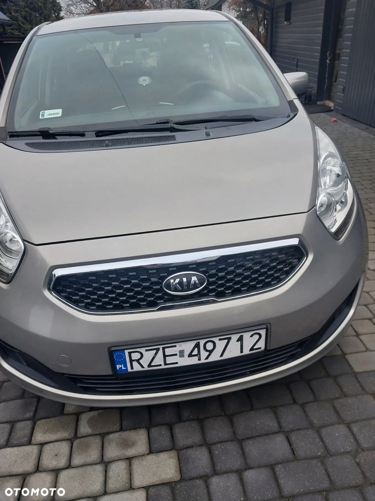 Kia Venga - 1