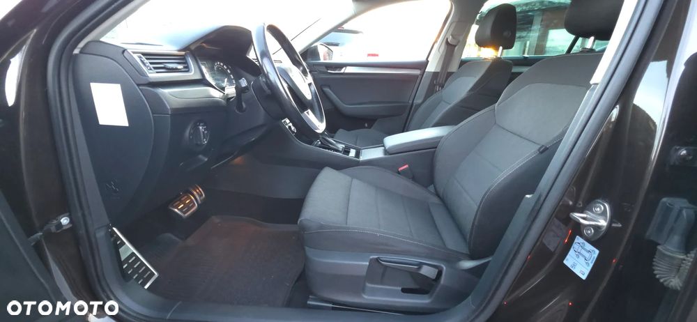 Skoda Superb 2.0 TSI Sportline DSG - 34