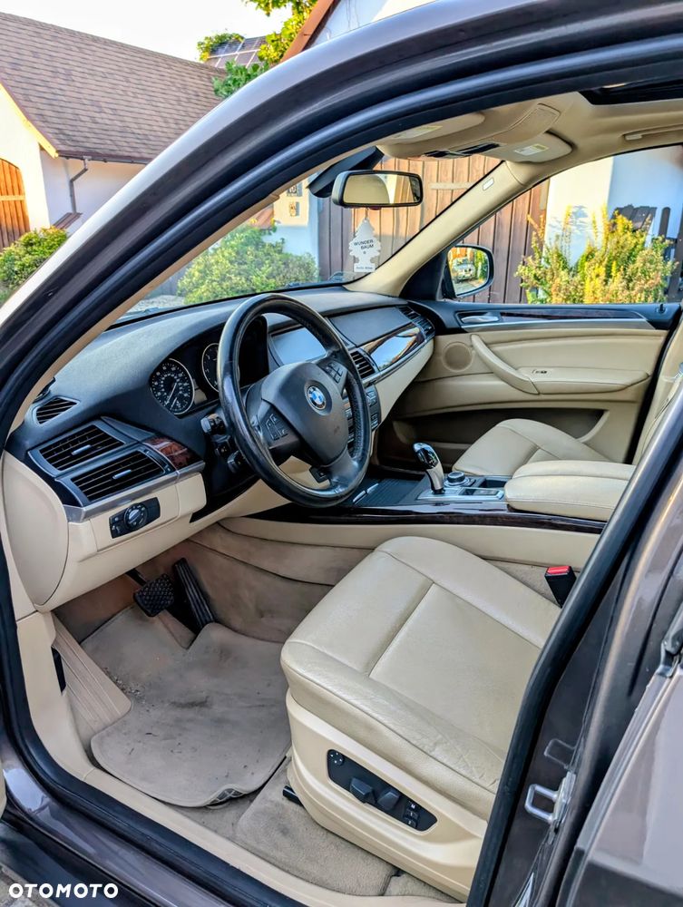 BMW X5 3.5d xDrive - 11