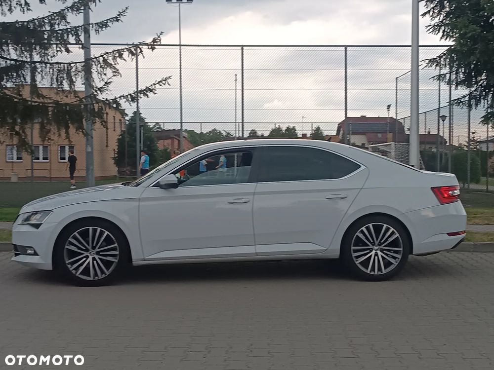 Skoda Superb 2.0 TDI 4x4 DSG Sportline - 14