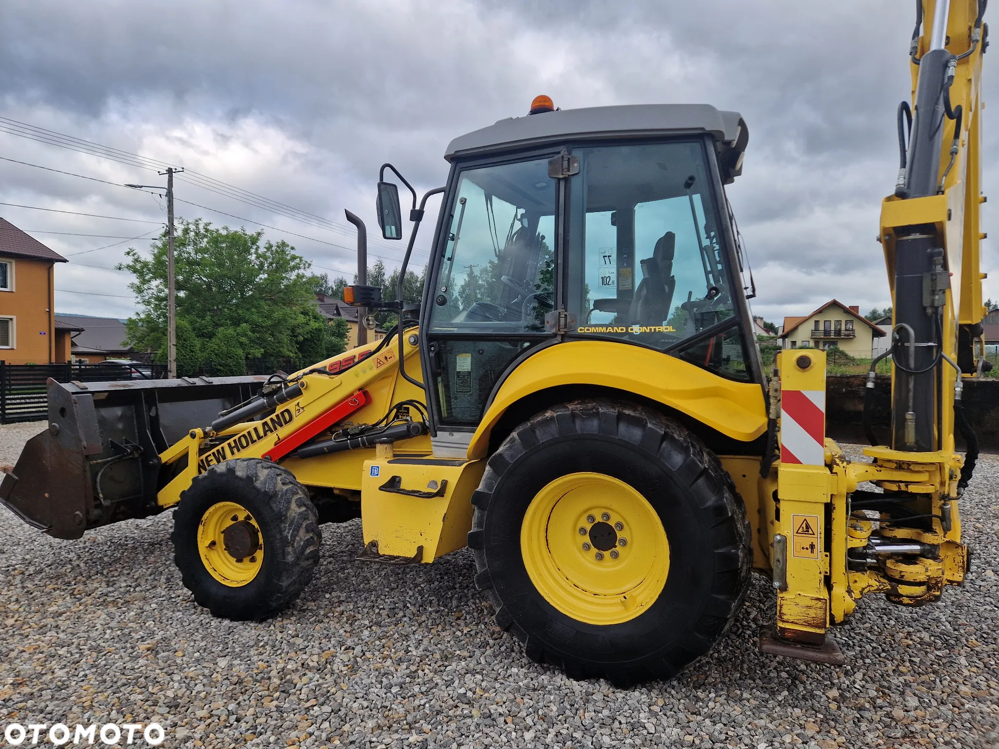 New Holland LB95B-4PT - 14