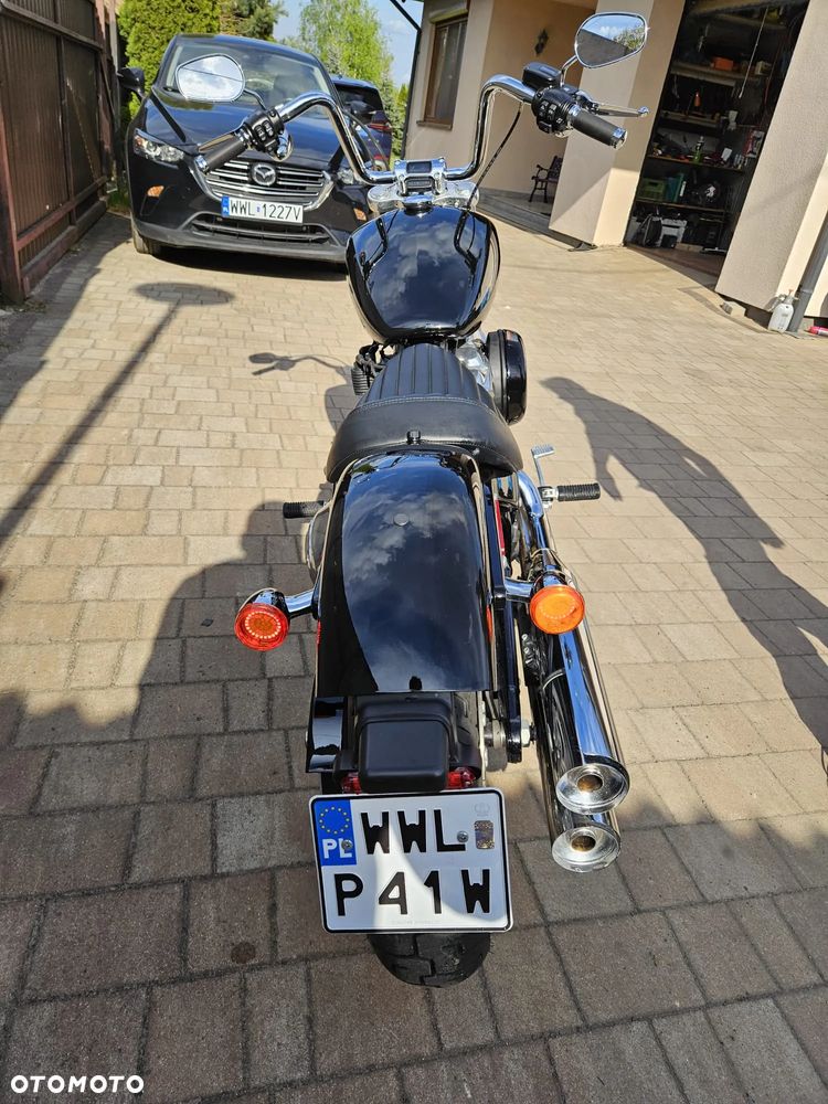 Harley-Davidson Softail Standard - 10