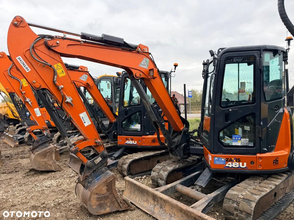 Hitachi ZX48U-6 - 10