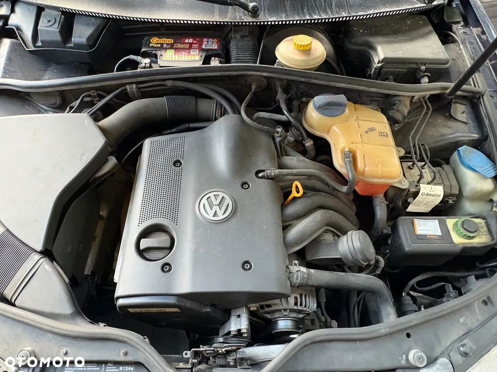 Volkswagen Passat - 19